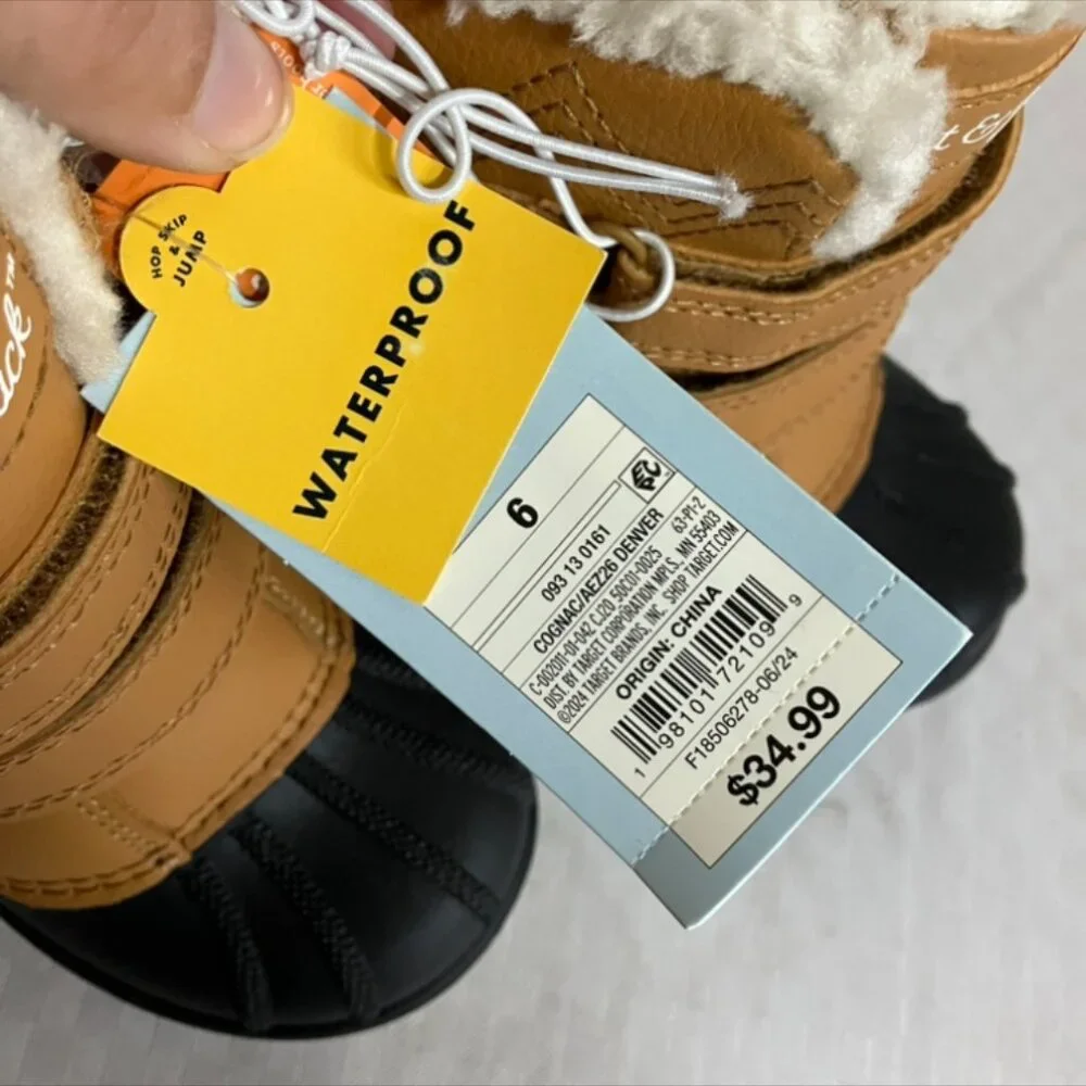 NWT Cat & Jack Toddler Kids Size 6 Brown Faux Fur Lined Waterproof Winter Boots